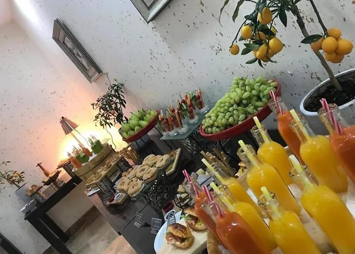 Palm Hotel